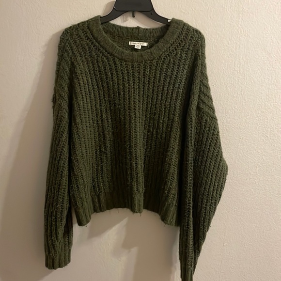 American Eagle Outfitters Sweaters - American Eagle Knit Sweater